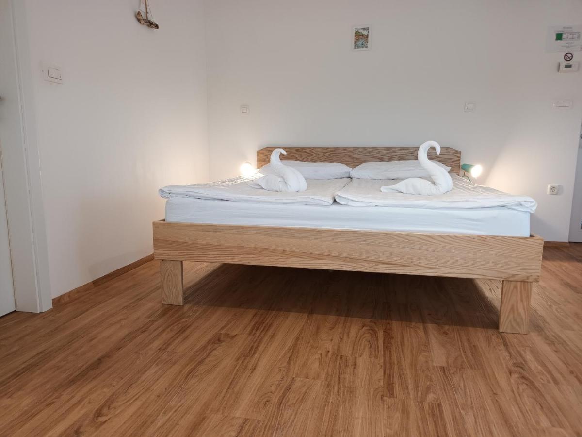 Accommodation Baron 류블랴나 외부 사진